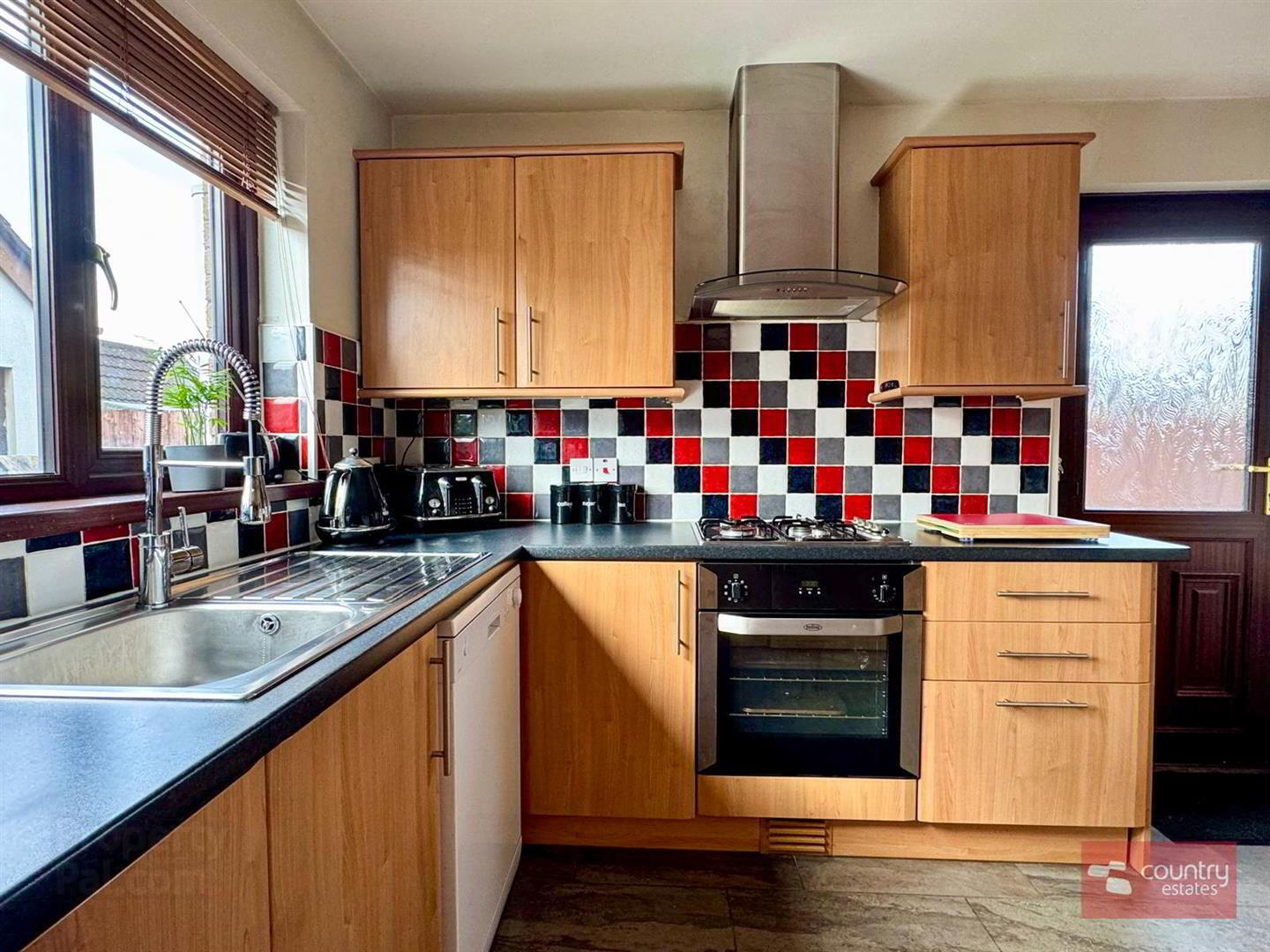 1 Millview Gardens 7 of 18