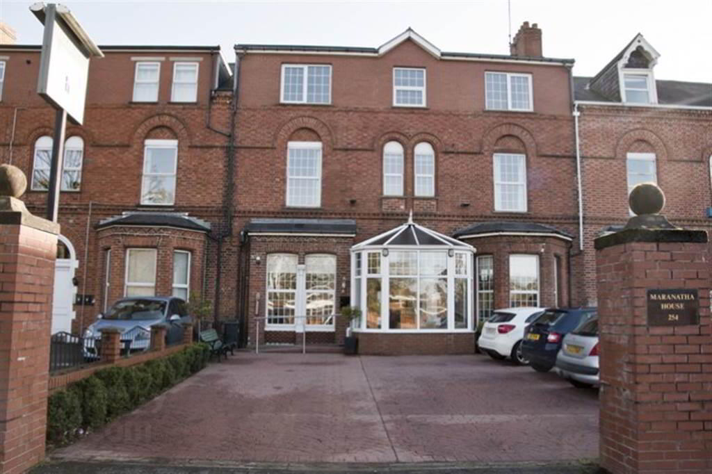 254 Ravenhill Road 4 of 5