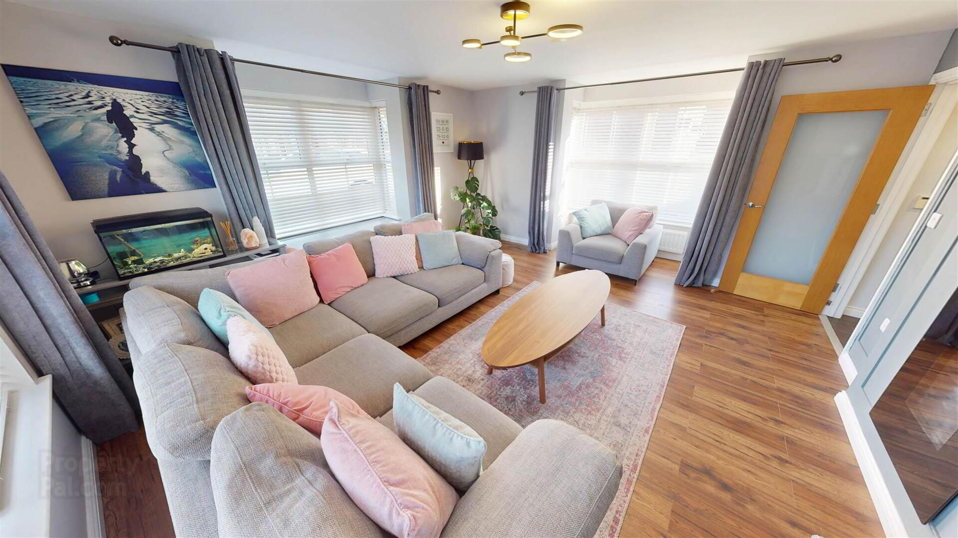 136 Wellington Park Avenue 5 of 35
