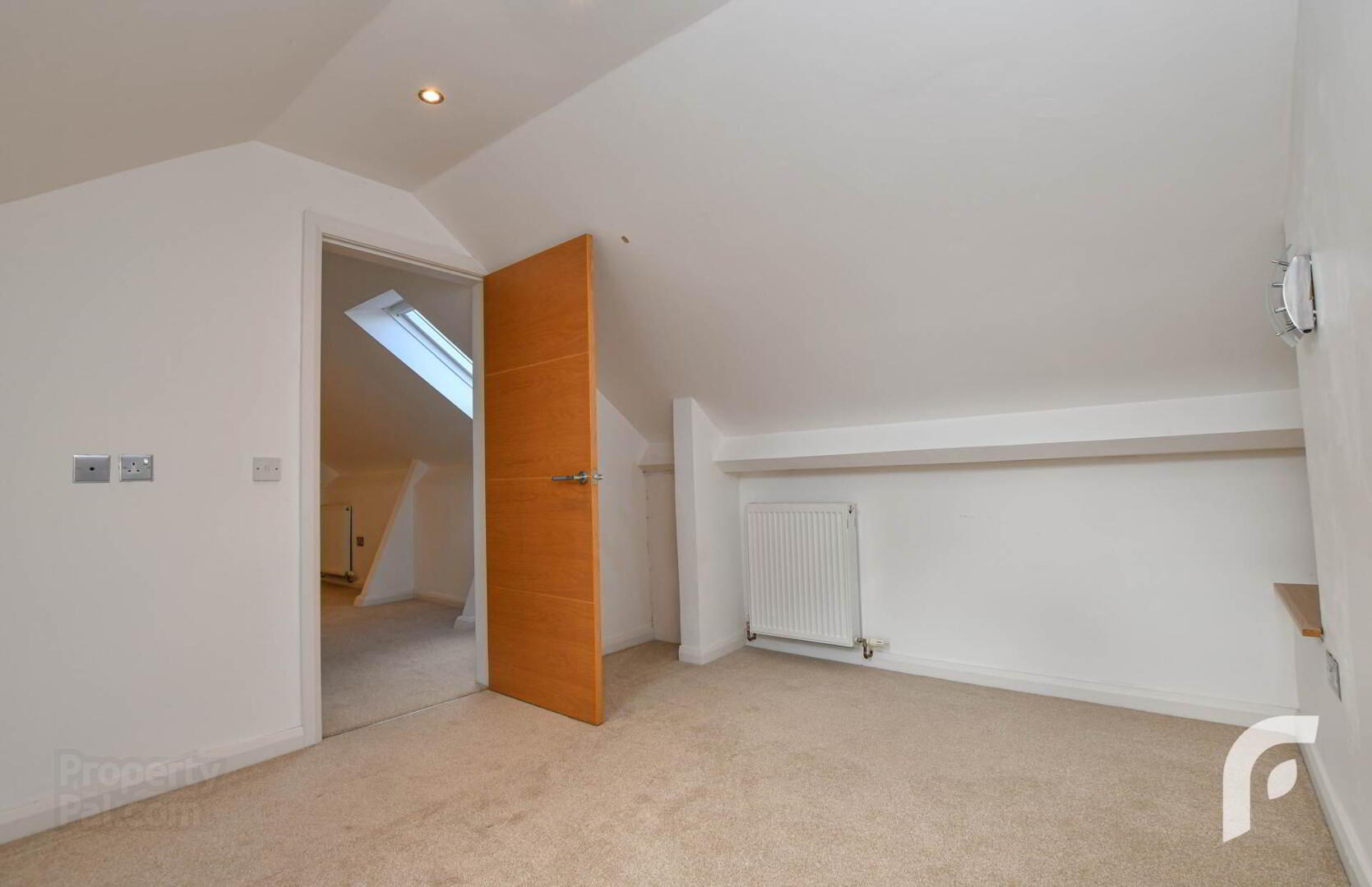 11 Old Manse Road 34 of 47