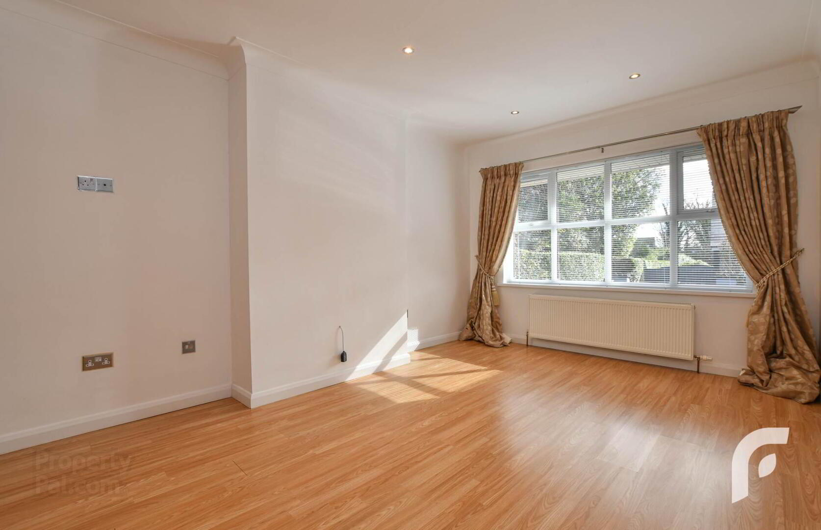 11 Old Manse Road 10 of 47