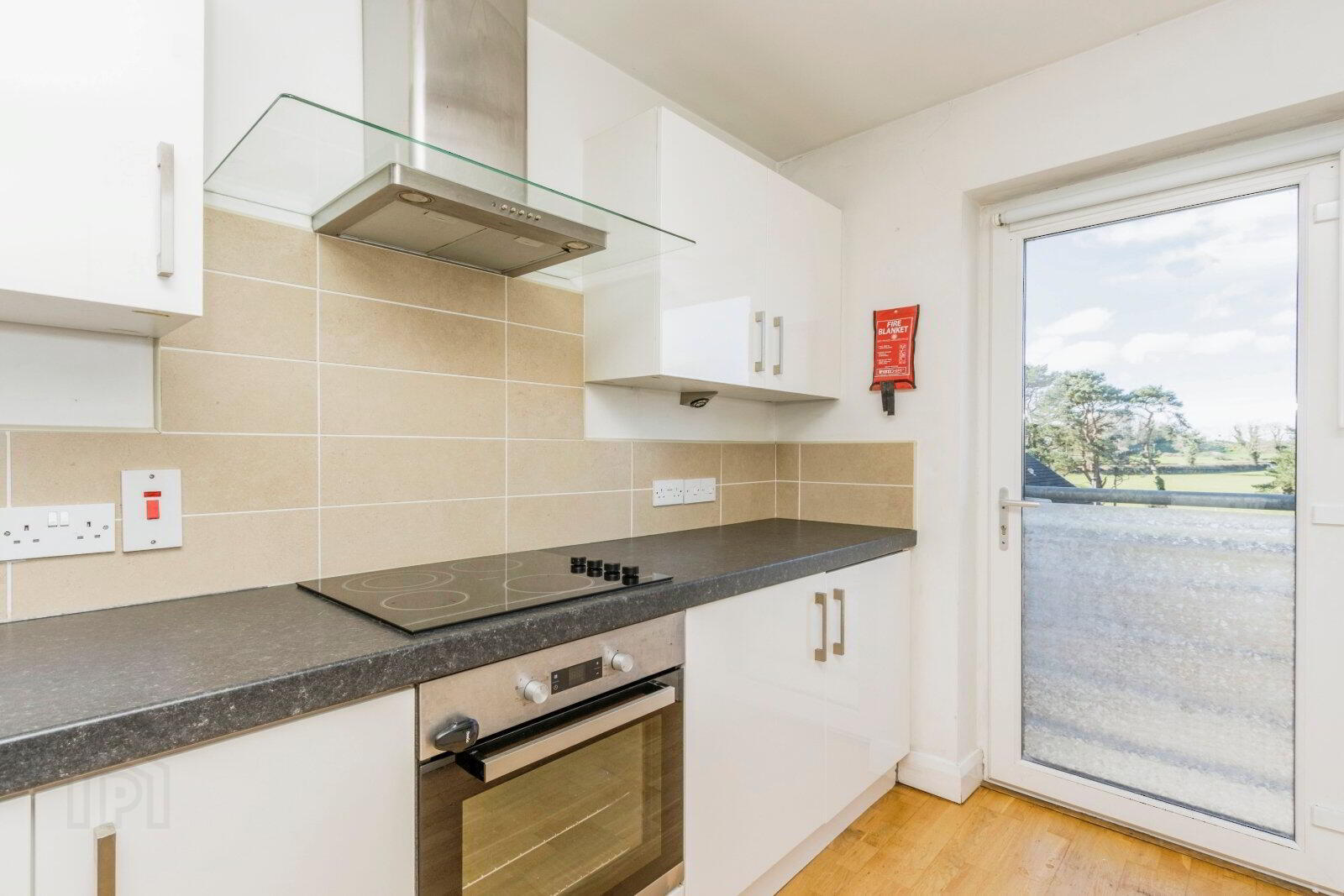 41 Woodbrook Green 5 of 20