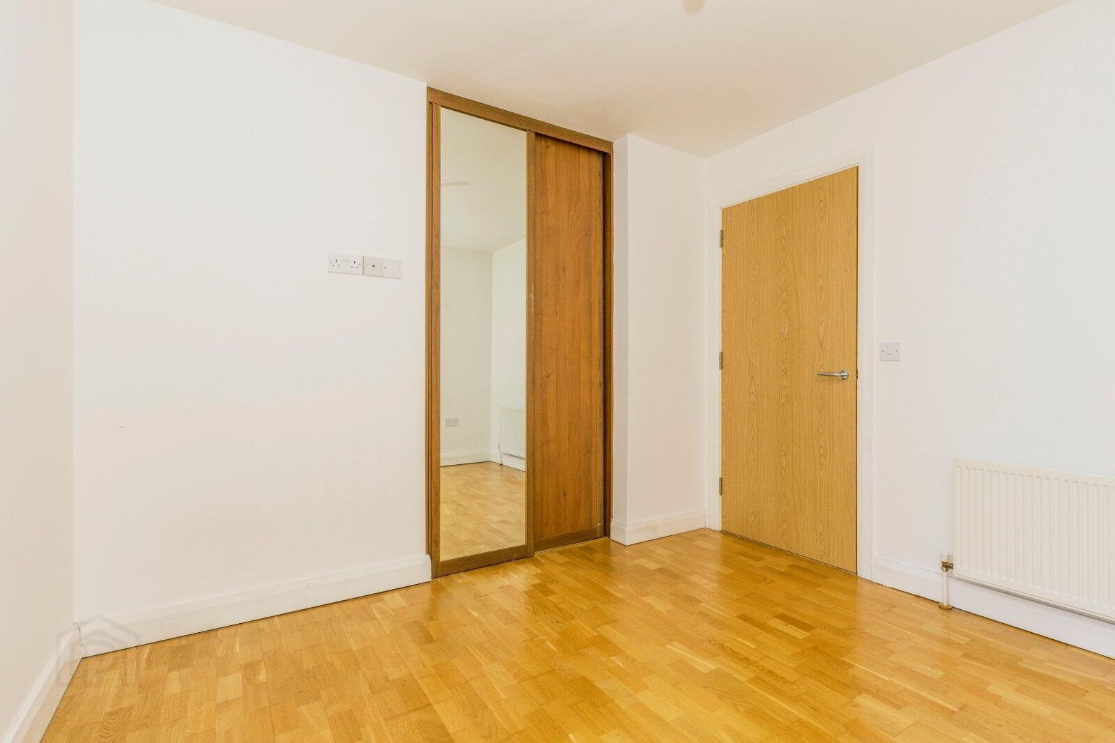 41 Woodbrook Green 13 of 20