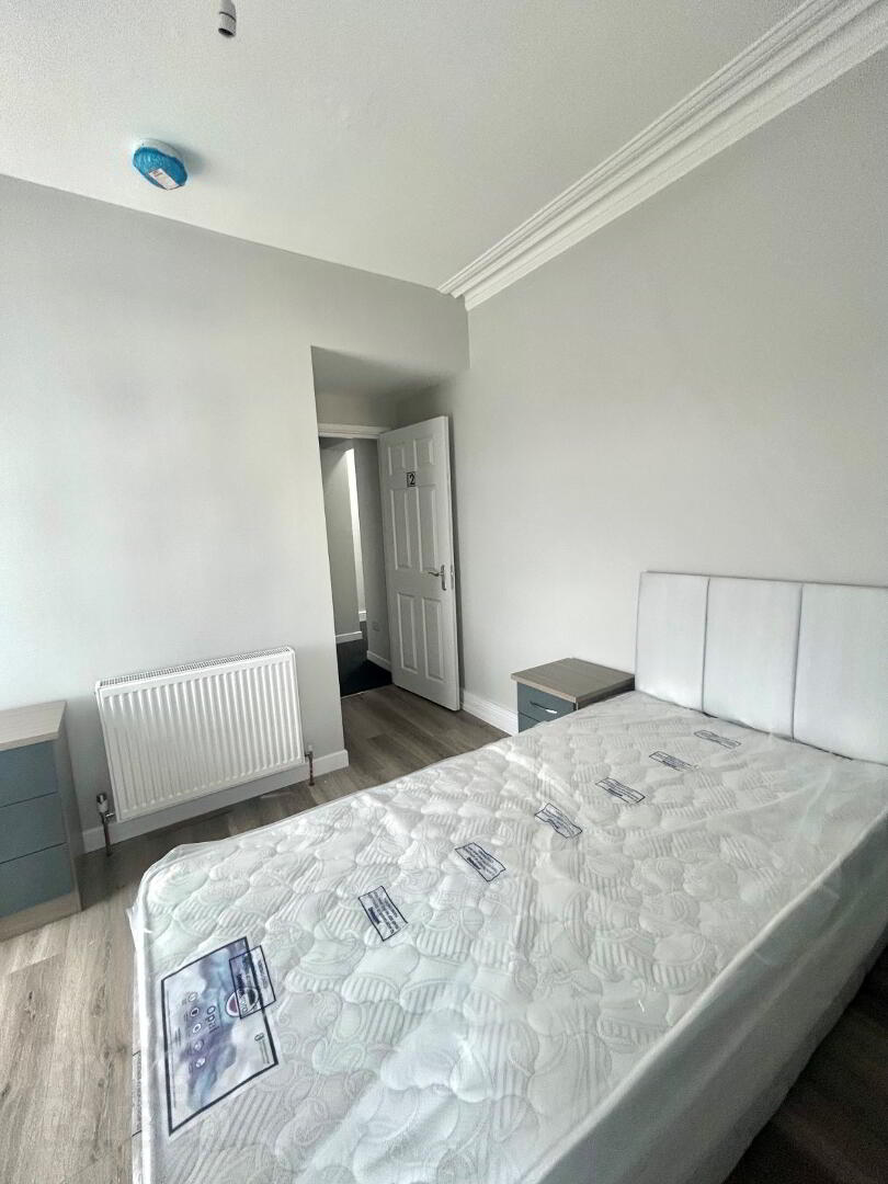 **student Property**, 1a Marlborough Terrace 11 of 14