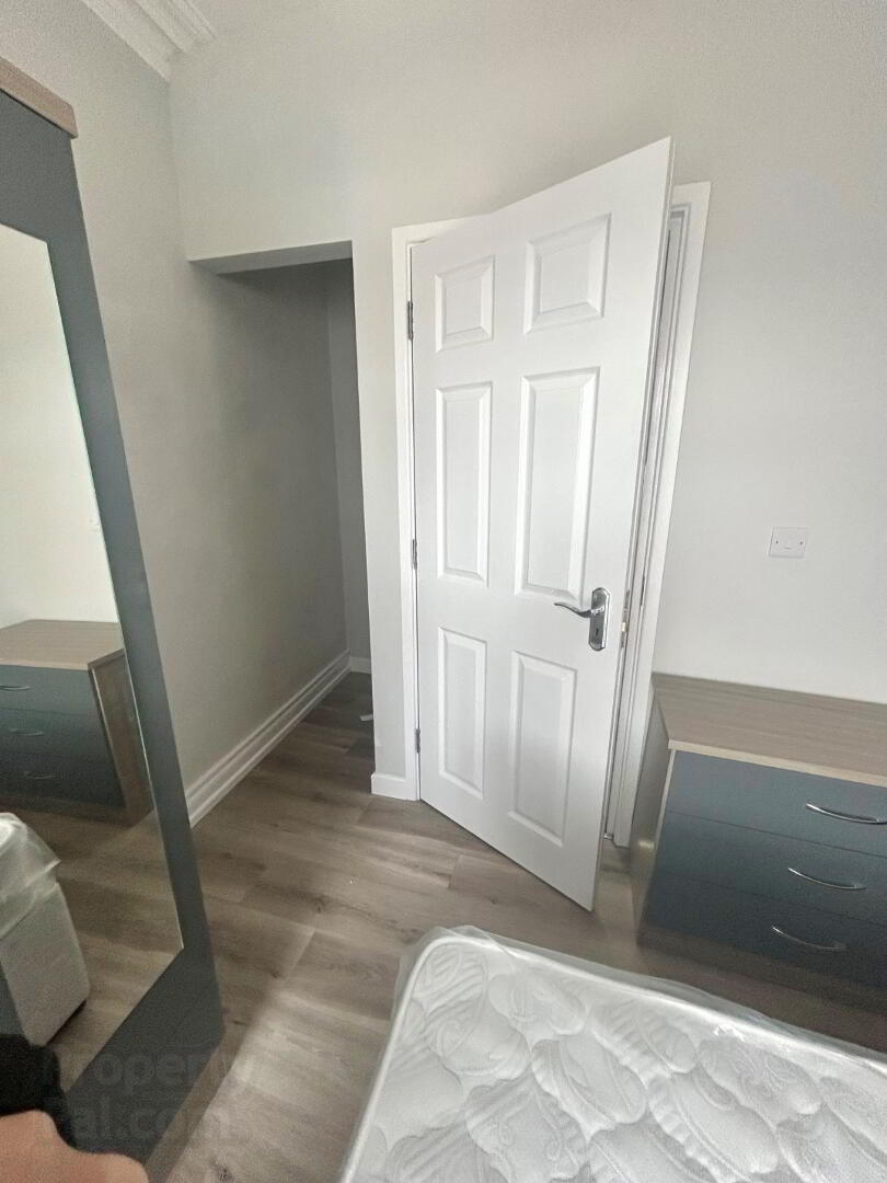 **student Property**, 1a Marlborough Terrace 14 of 14