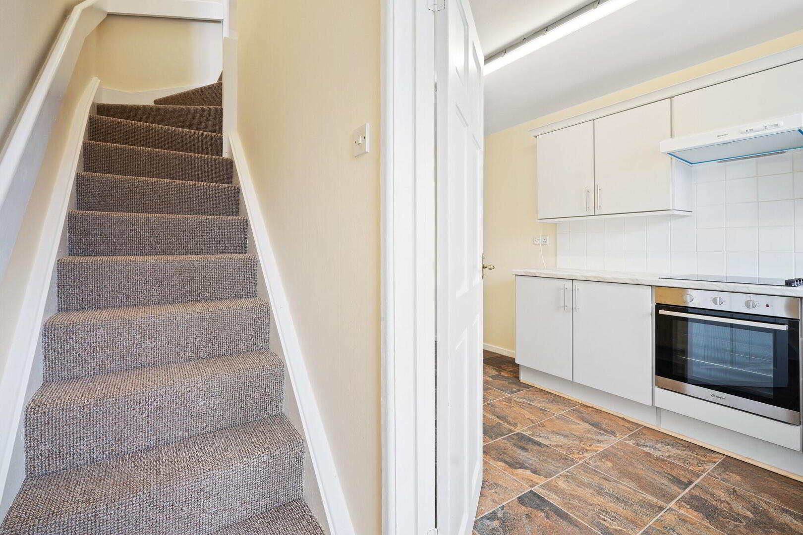 14 Alexandra Place 13 of 25