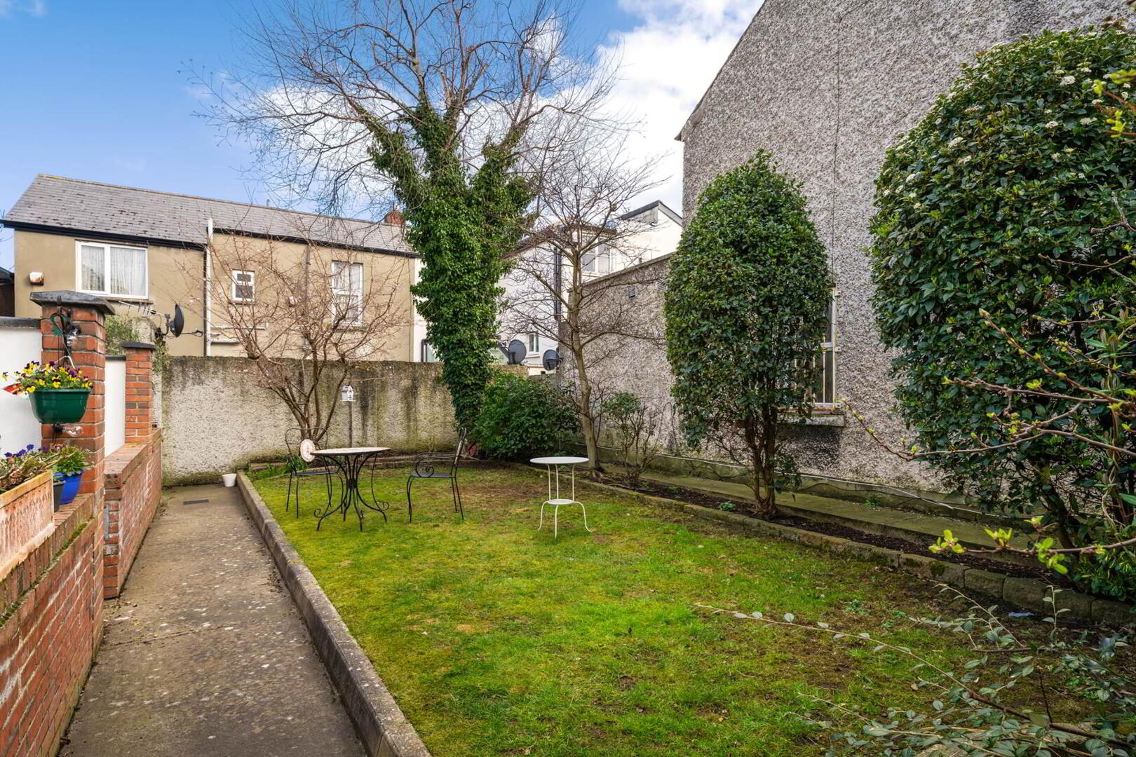 10 Herbert Place 29 of 37