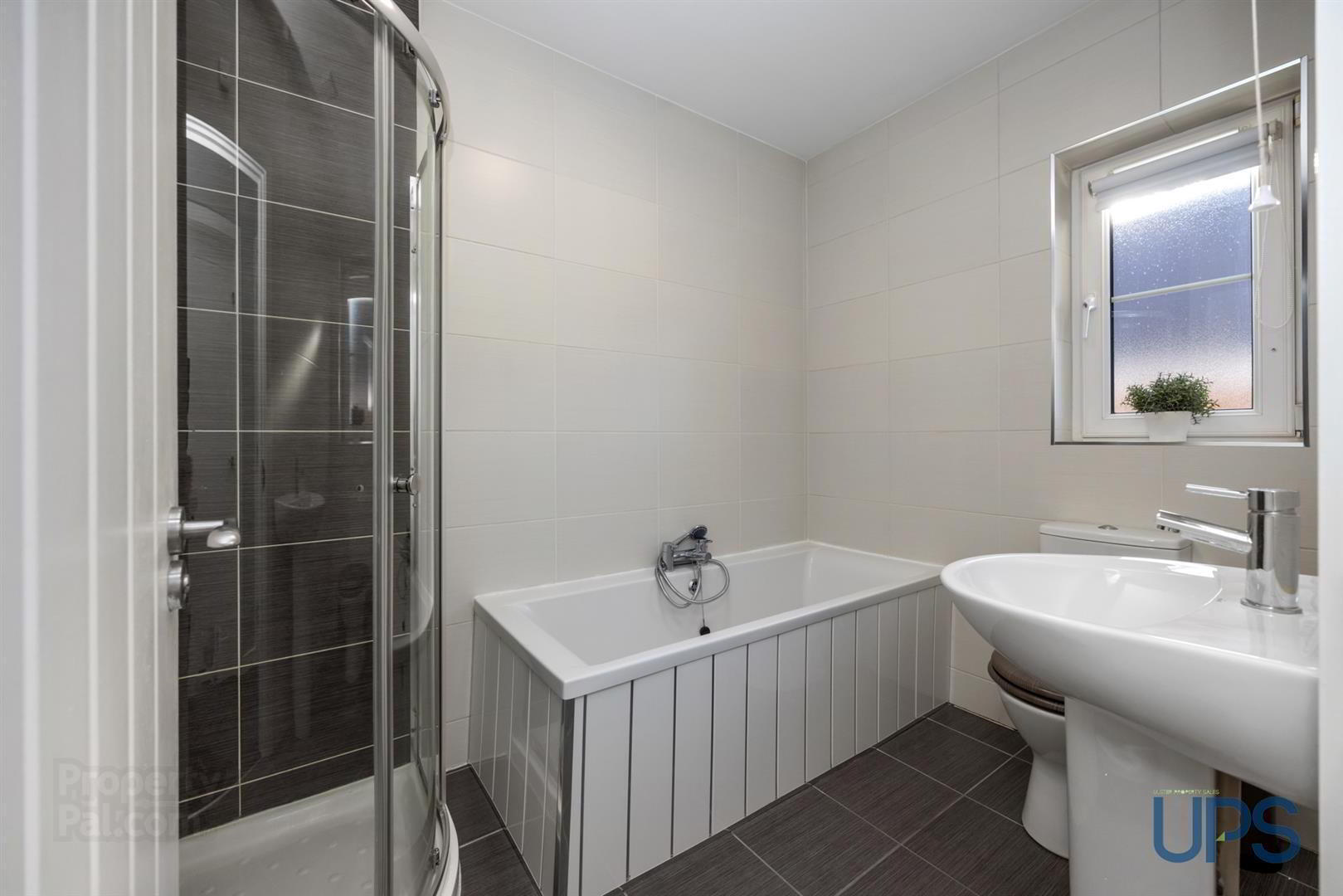 51 Lagmore View Road 14 of 31