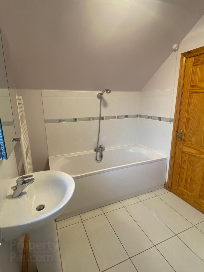 Avondale Court 19 of 26