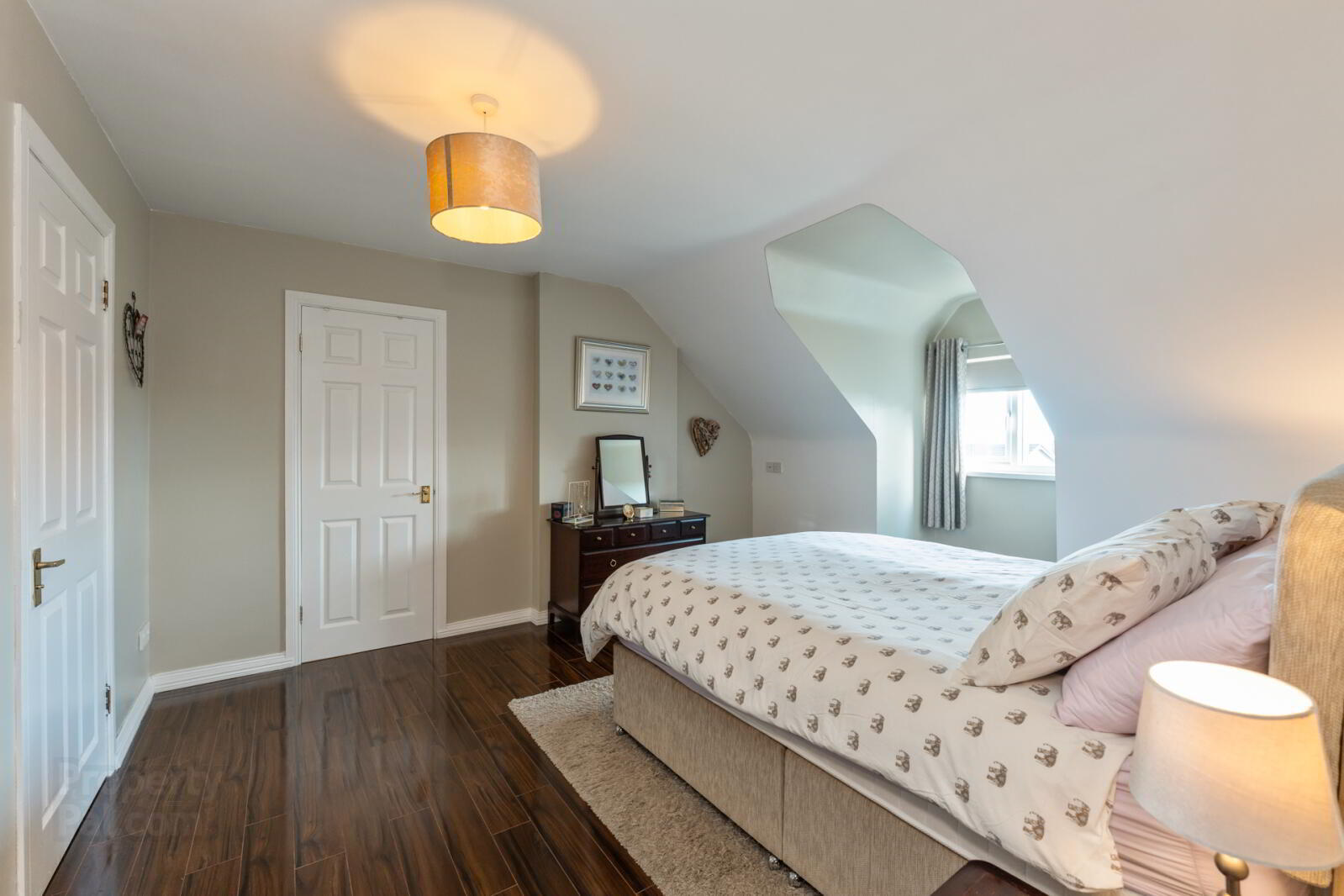 1 Ardara Gardens 20 of 36