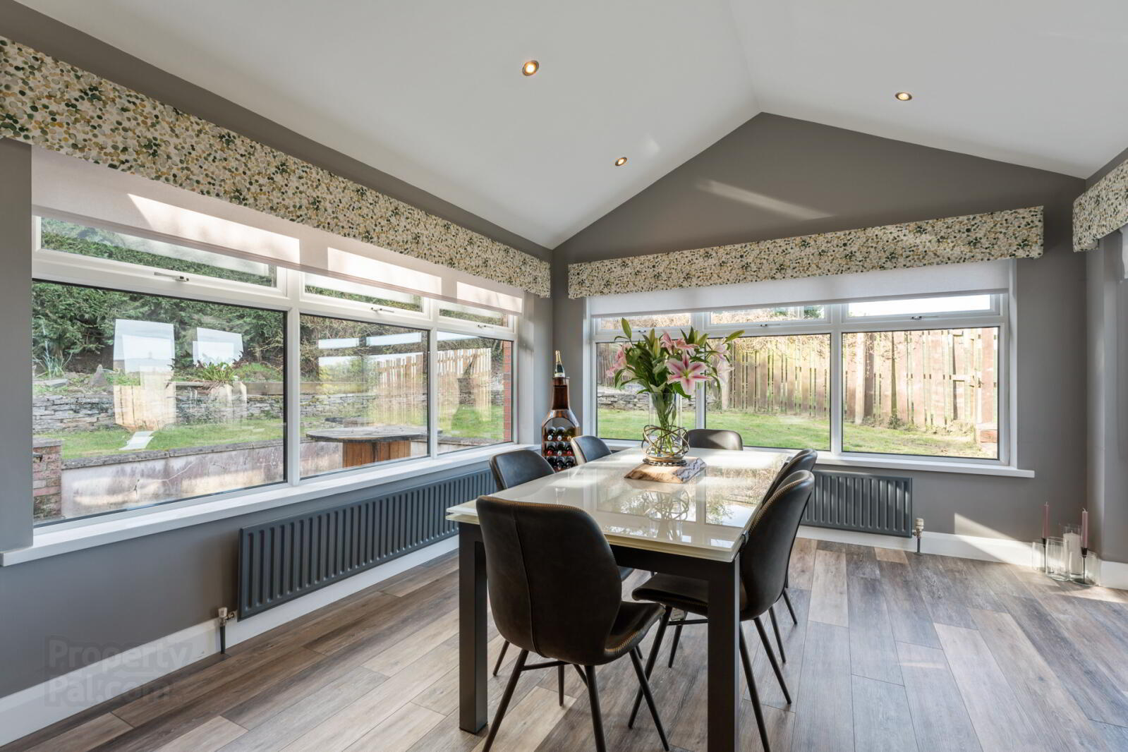1 Ardara Gardens 15 of 36