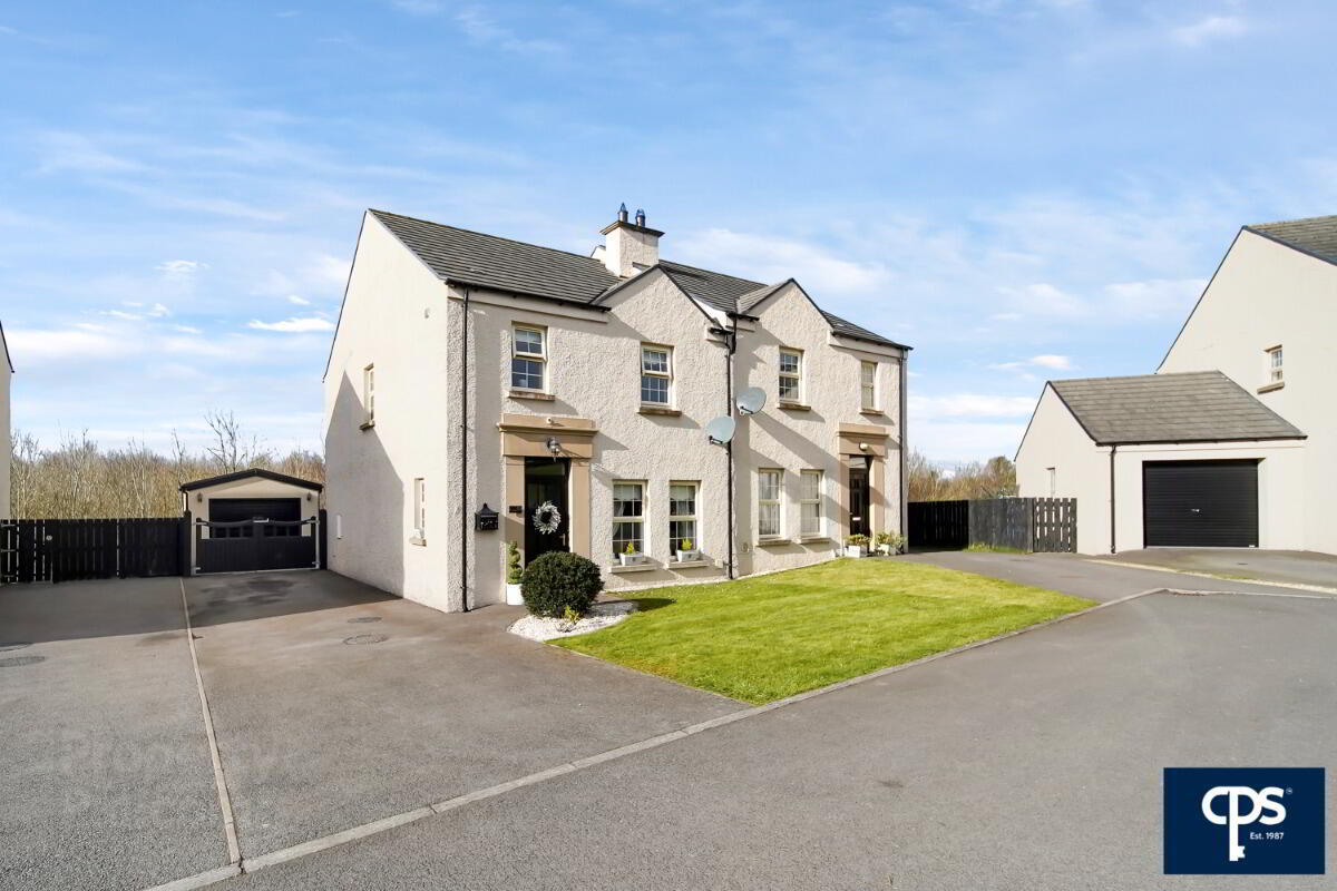 50 Carnalea Manor 3 of 42