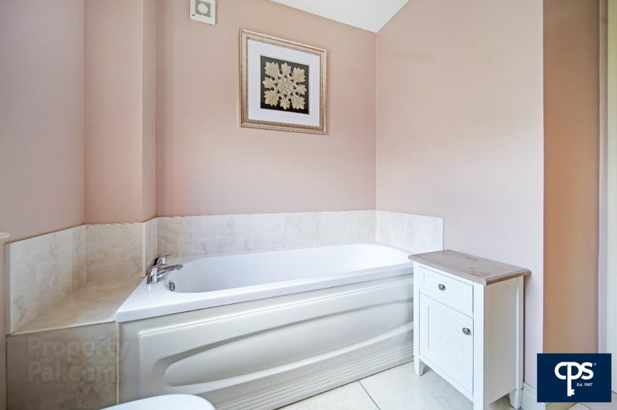 50 Carnalea Manor 31 of 42