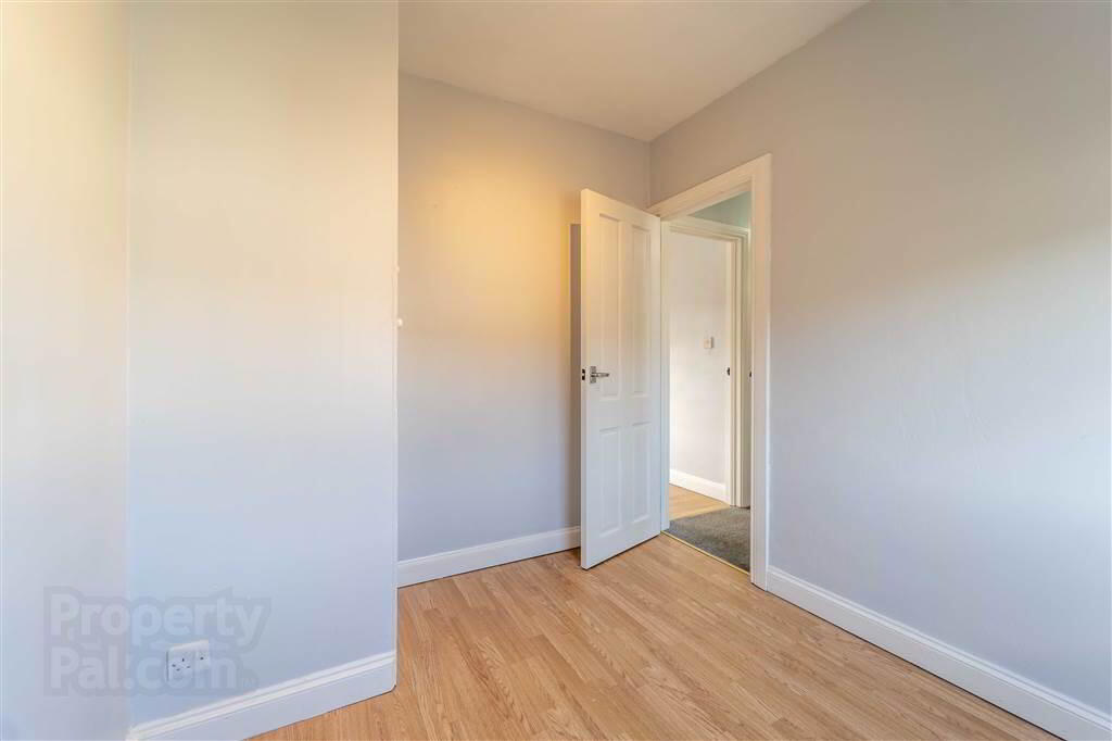 11 Shrewsbury Drive 13 of 17