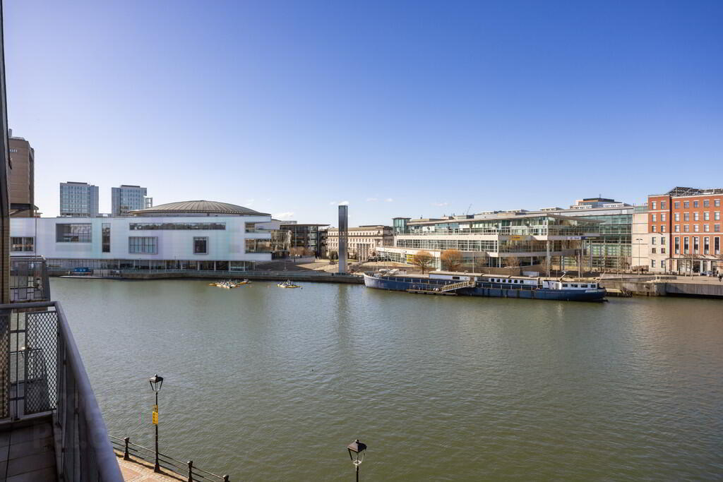 23 Greggs Quay 21 of 25