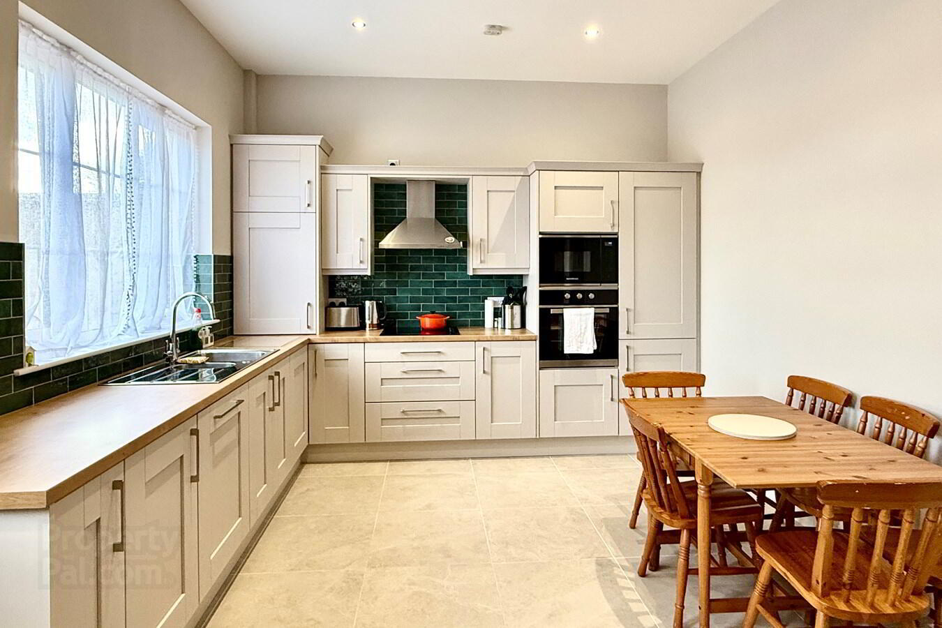 31 Bracken Villas 5 of 15