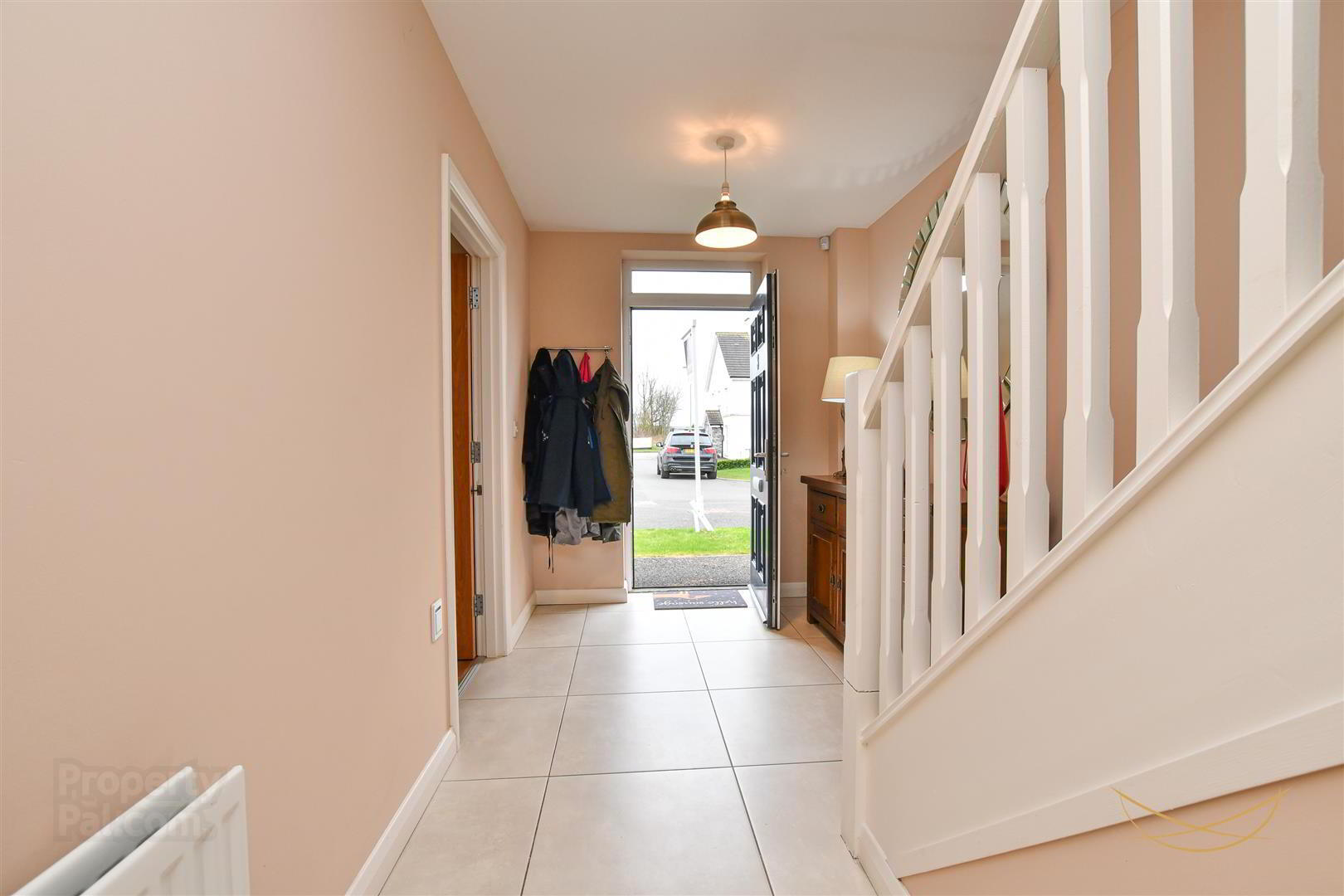 8 Rosewood Lane 7 of 51