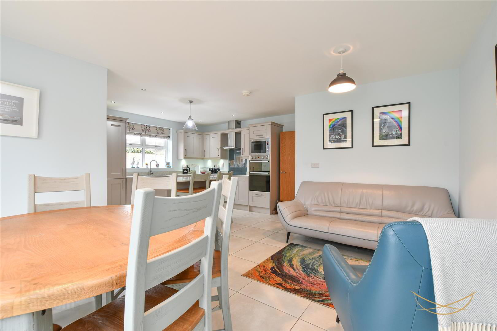 8 Rosewood Lane 22 of 51