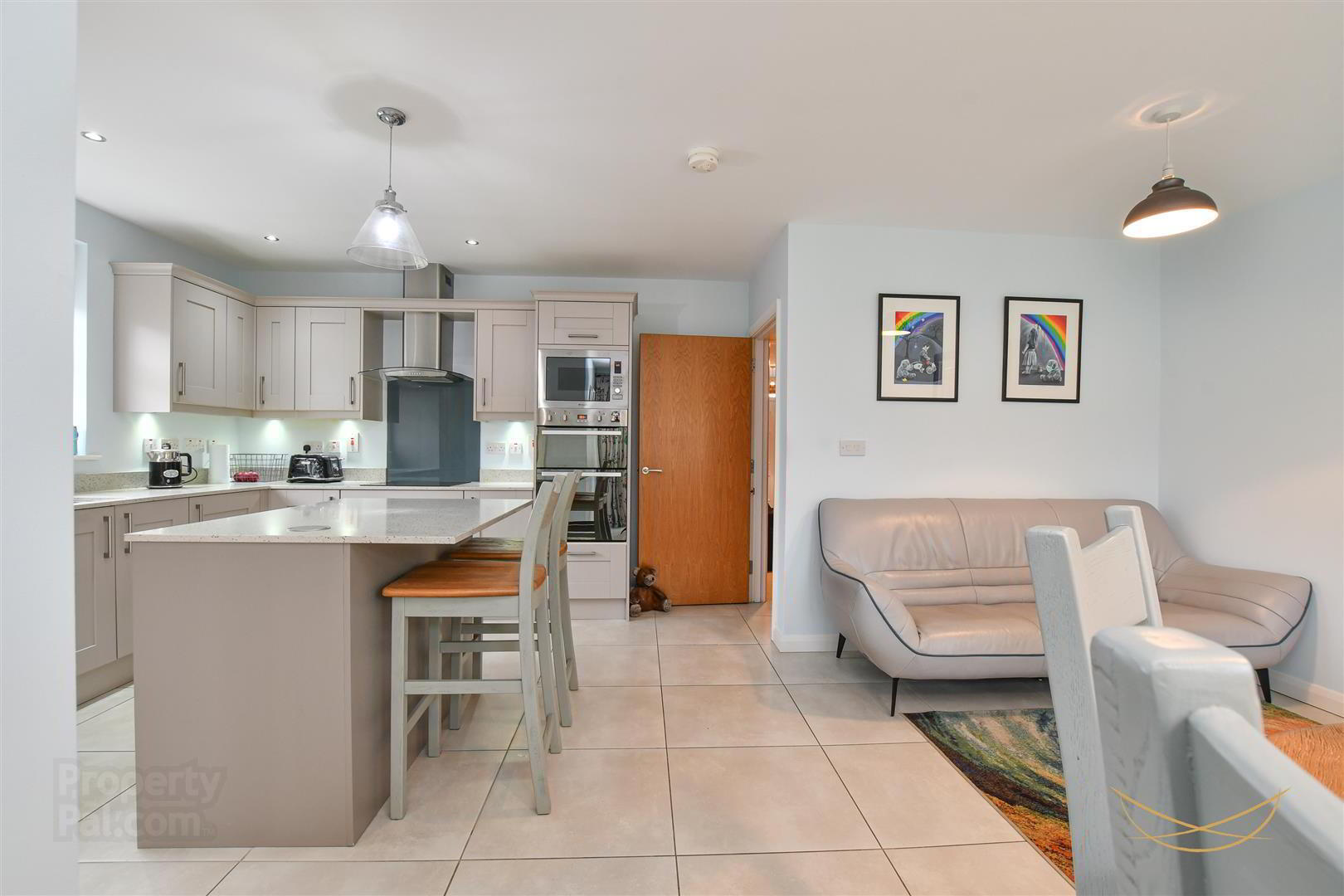8 Rosewood Lane 23 of 51