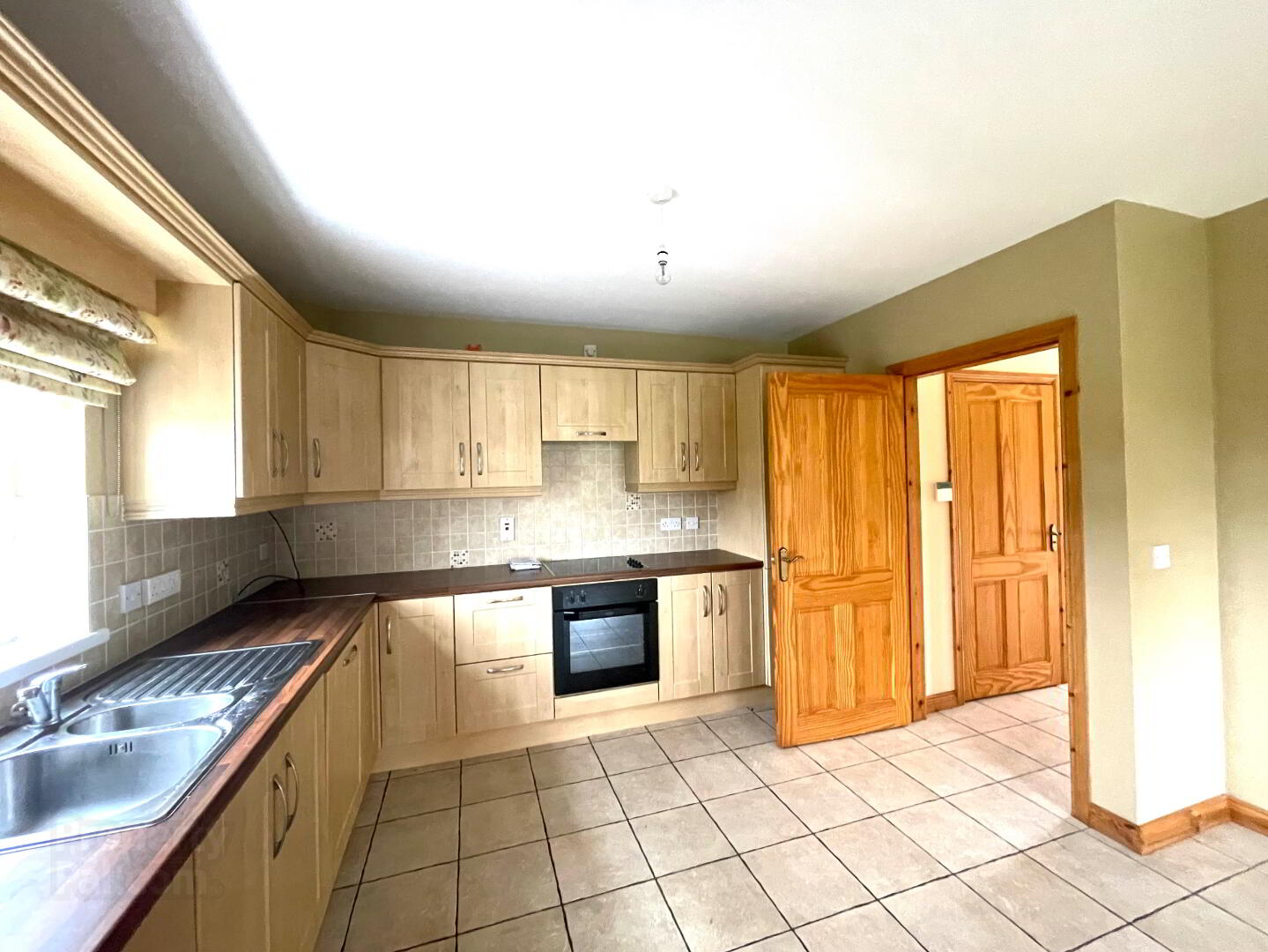 3 Elm Lane 7 of 20
