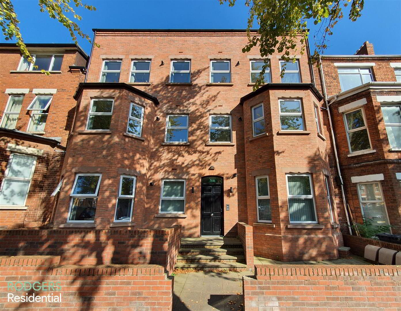 Apt 2, 108 Eglantine Avenue