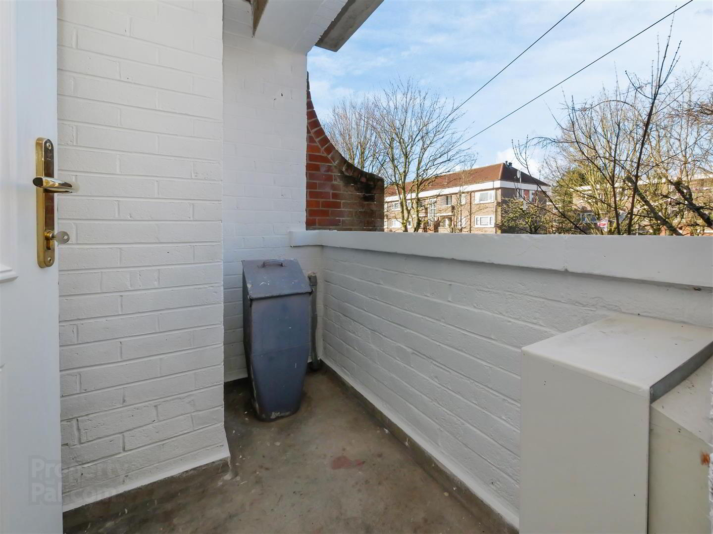 39 Annadale Flats 6 of 13