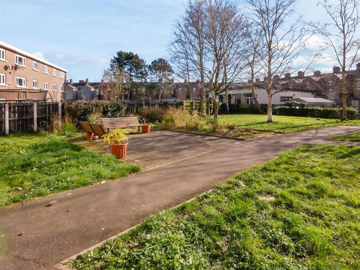 39 Annadale Flats 13 of 13