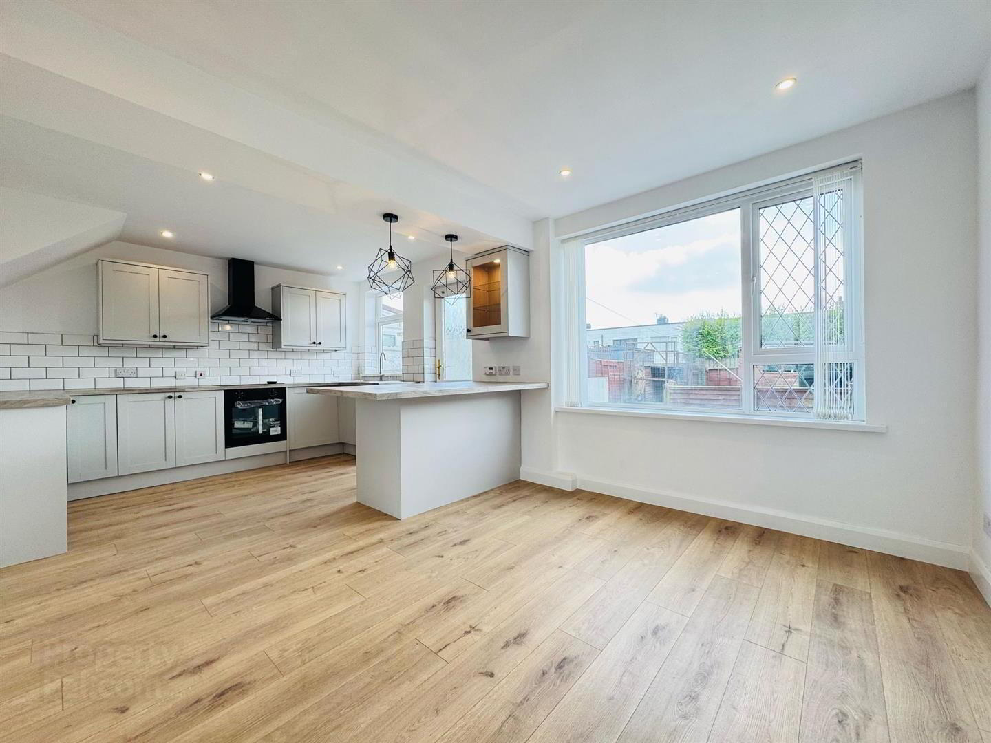 79 Princes Crescent 4 of 13