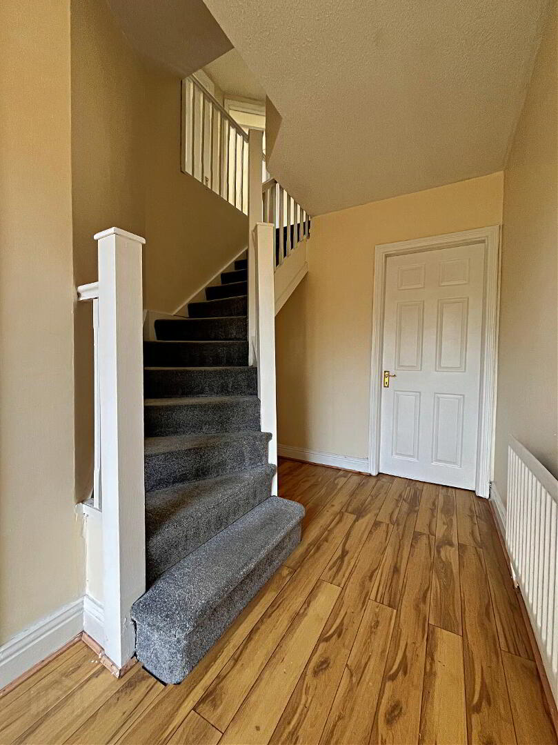 15 Albury Ave 4 of 18