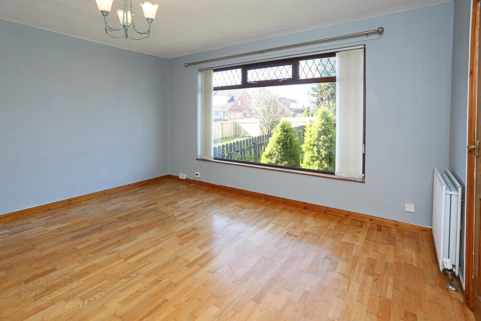 12 Sinclair Avenue 5 of 24