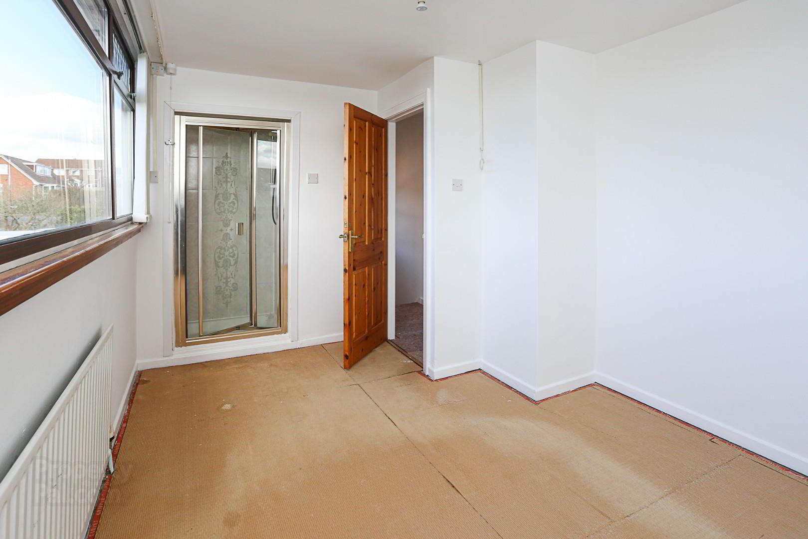 12 Sinclair Avenue 15 of 24