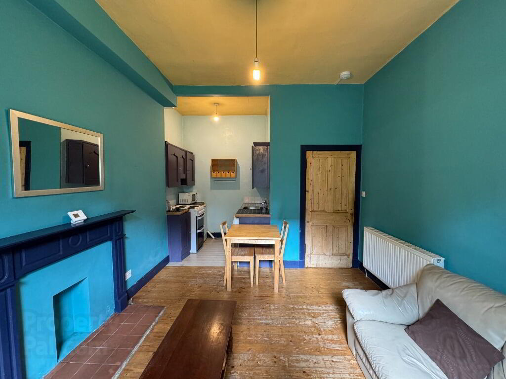 13 Watson Crescent 3 of 12