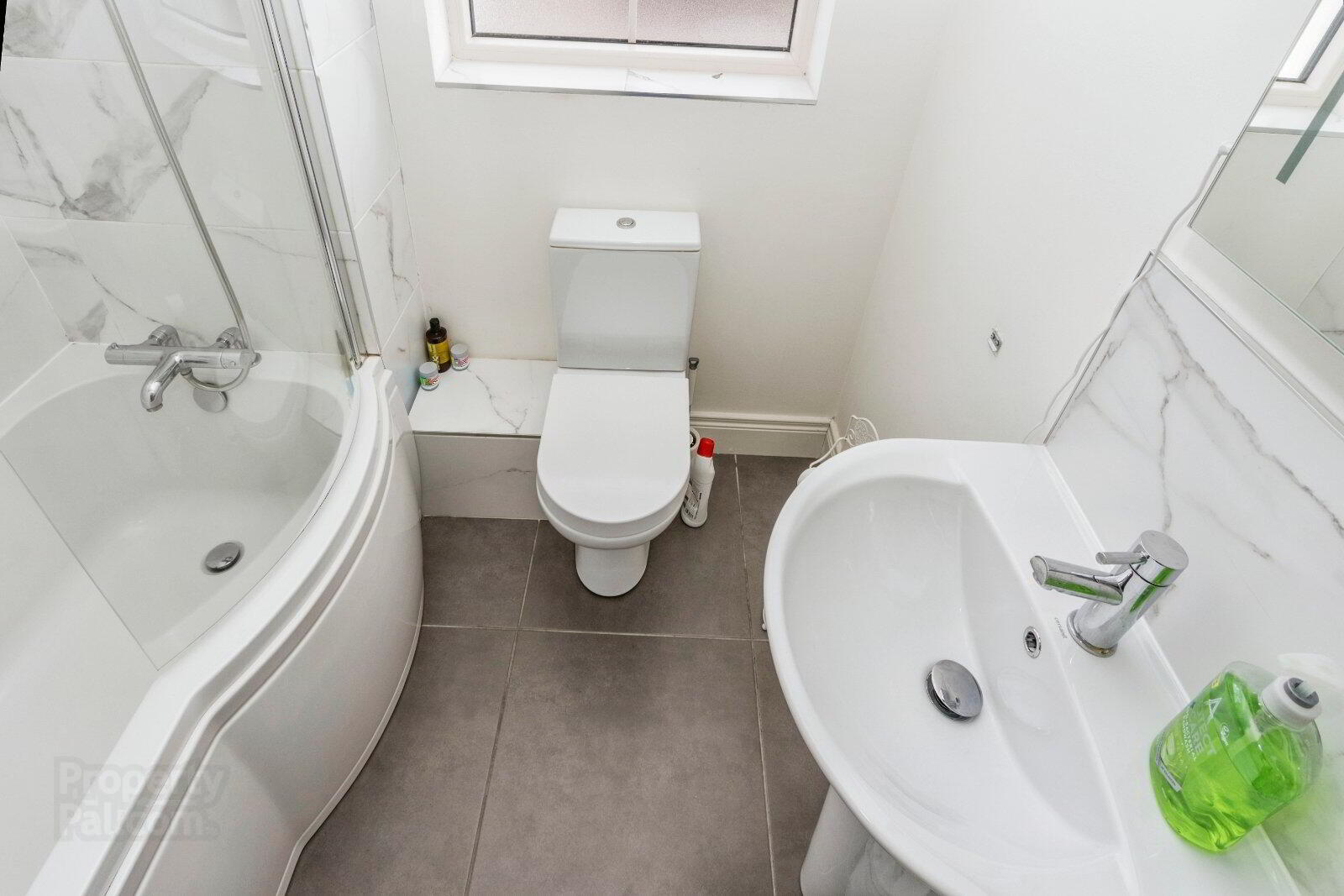9 Helens Wood Lane 18 of 20