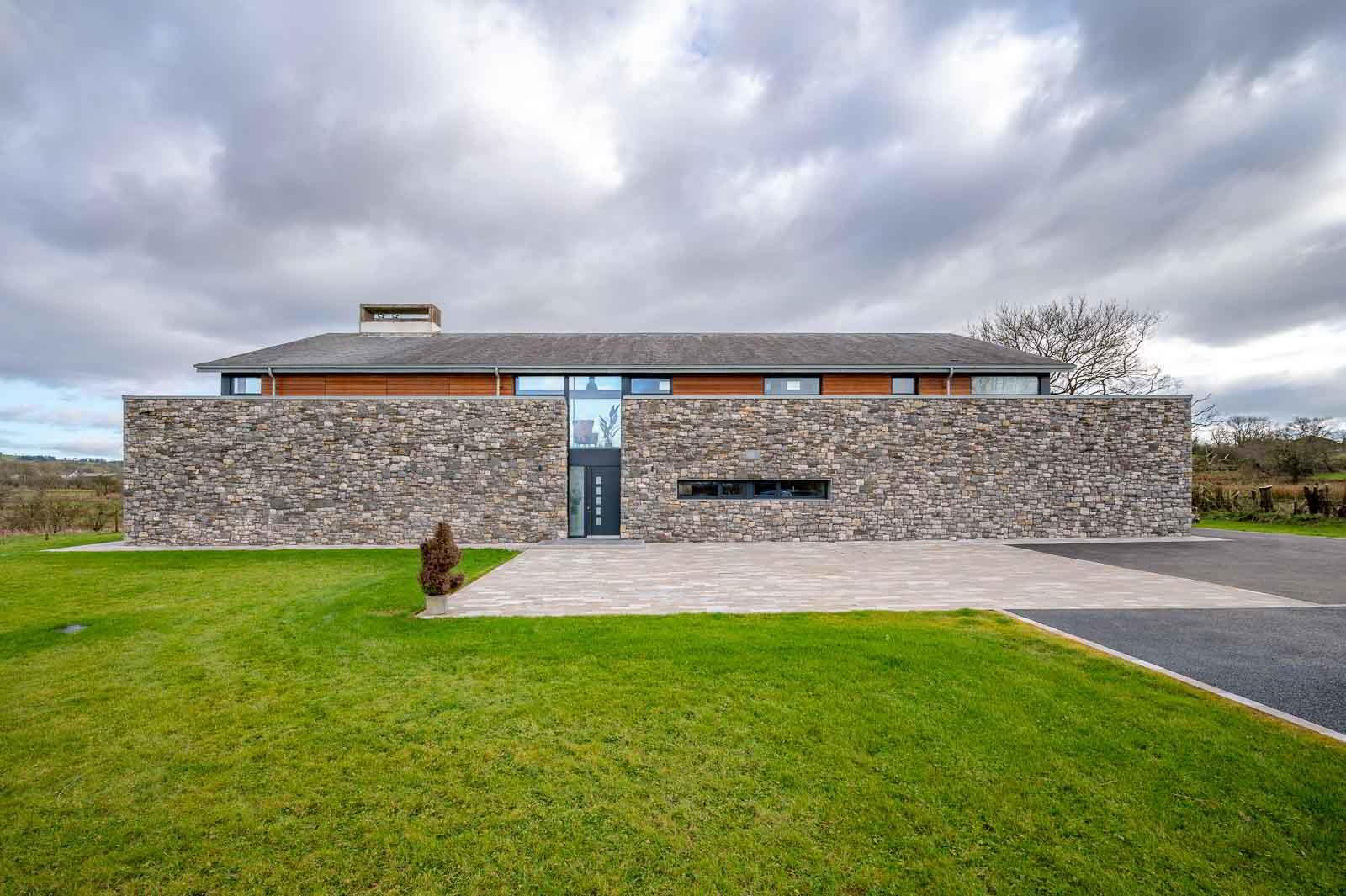 Carnaughliss House, 23 Carn Road 2 of 60
