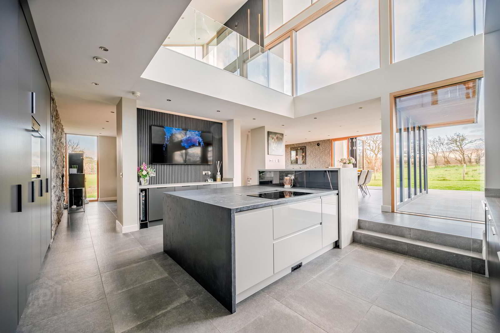 Carnaughliss House, 23 Carn Road 4 of 60