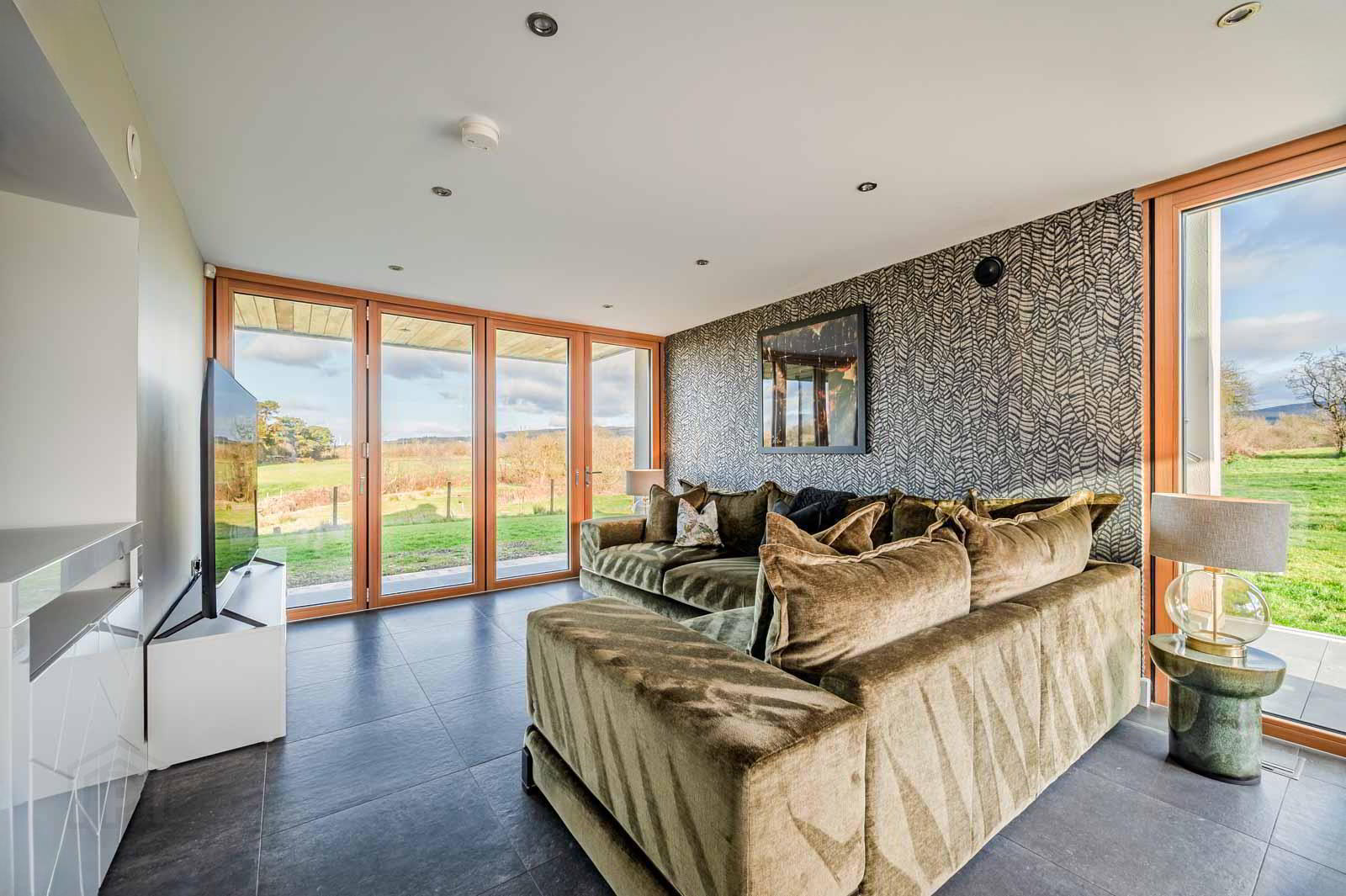 Carnaughliss House, 23 Carn Road 10 of 60