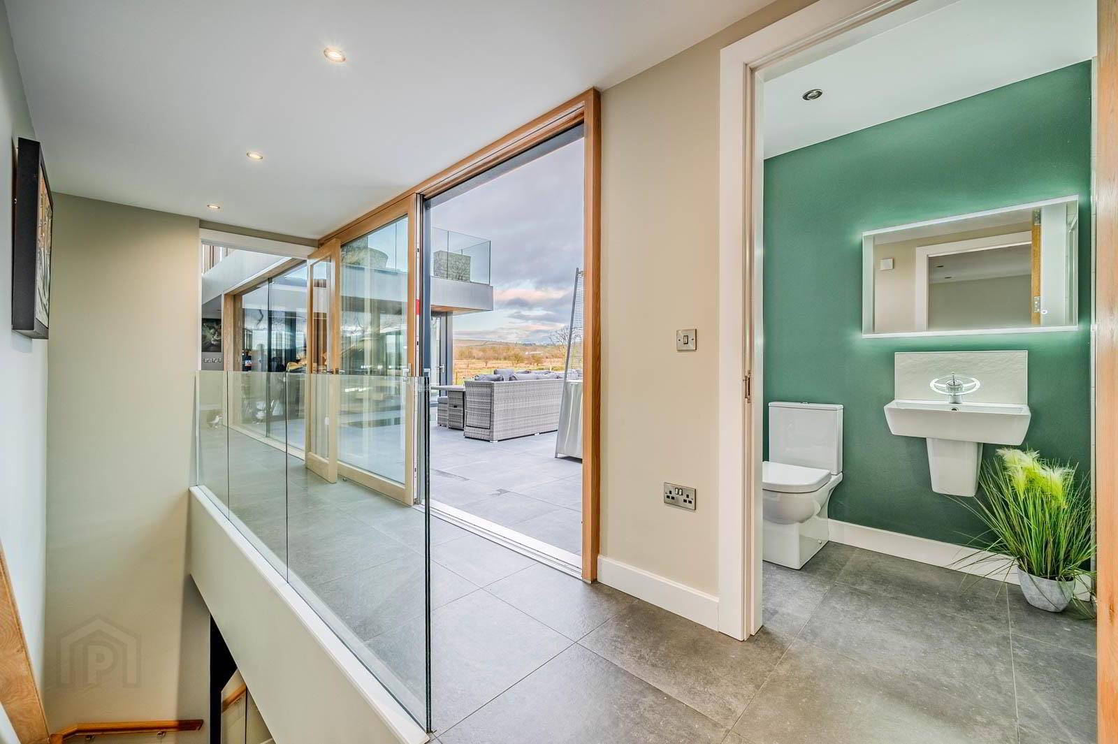 Carnaughliss House, 23 Carn Road 32 of 60