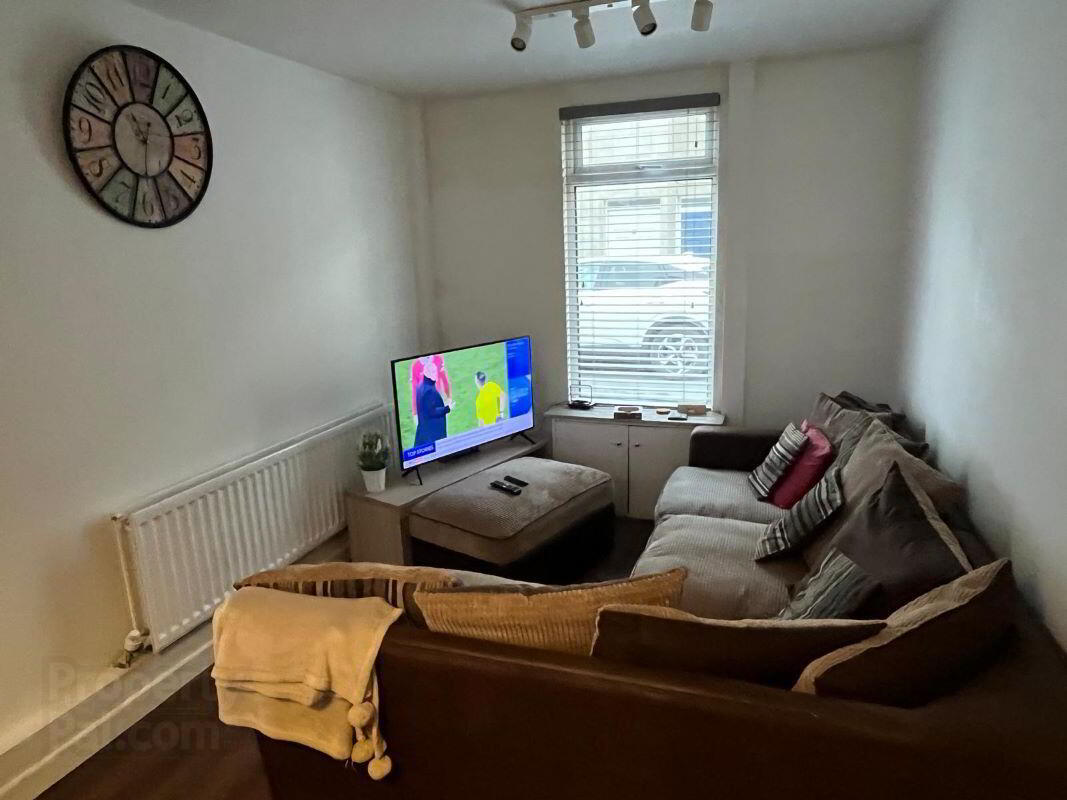 2 Beatrice Avenue 4 of 12