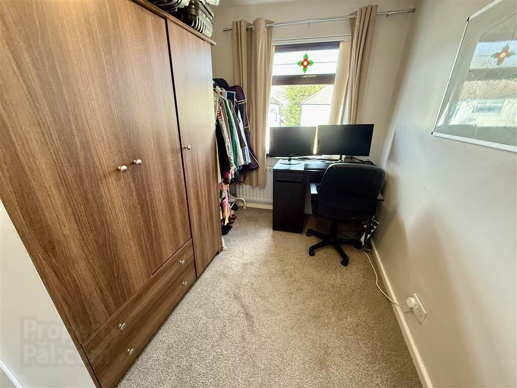 12 Sunderland Road 10 of 13