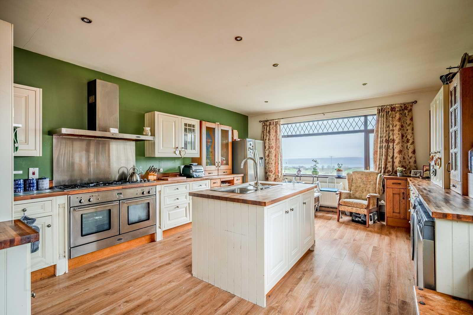 Laurelbank Lodge, 76 - 76b Ballymiscaw Road 13 of 40