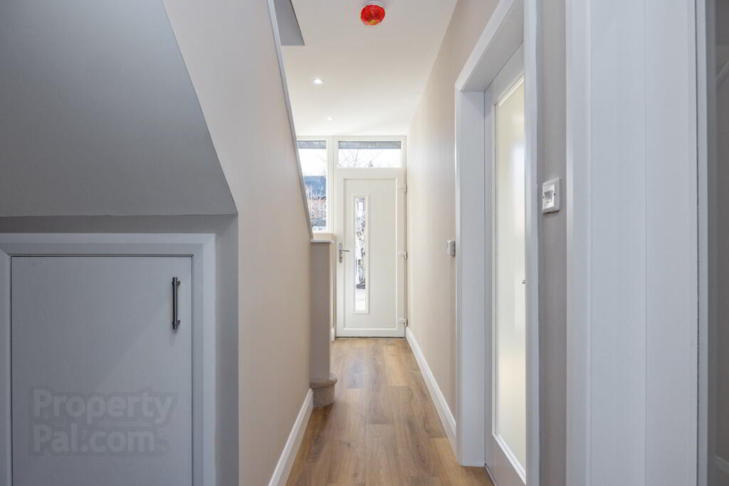 118a Ardenlee Avenue 4 of 46