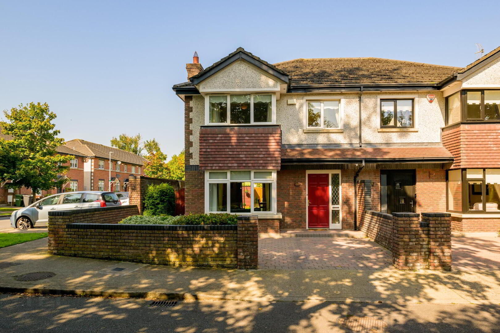 38 Cairnes Court 24 of 29
