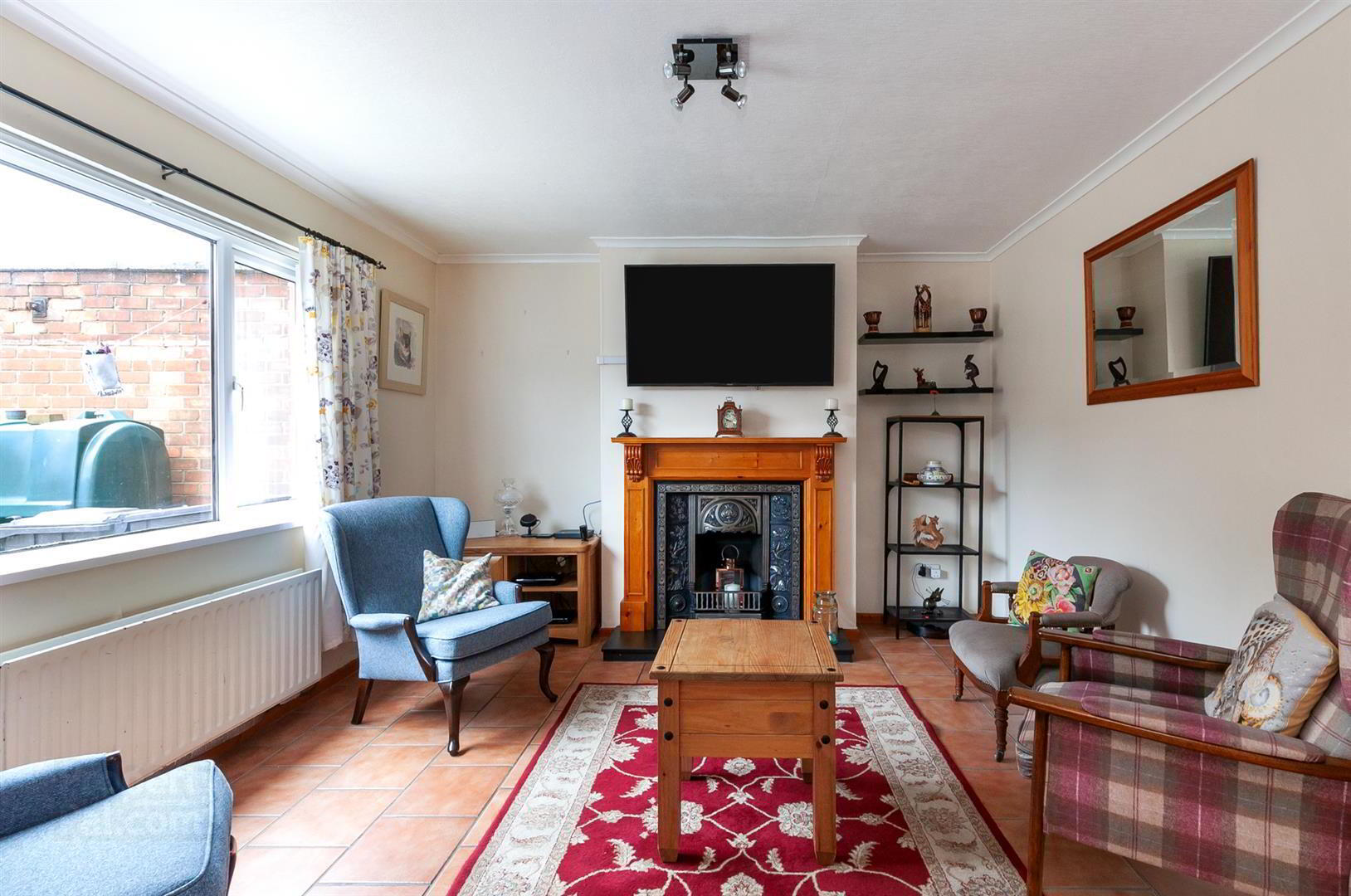 64 Queens Avenue 5 of 19