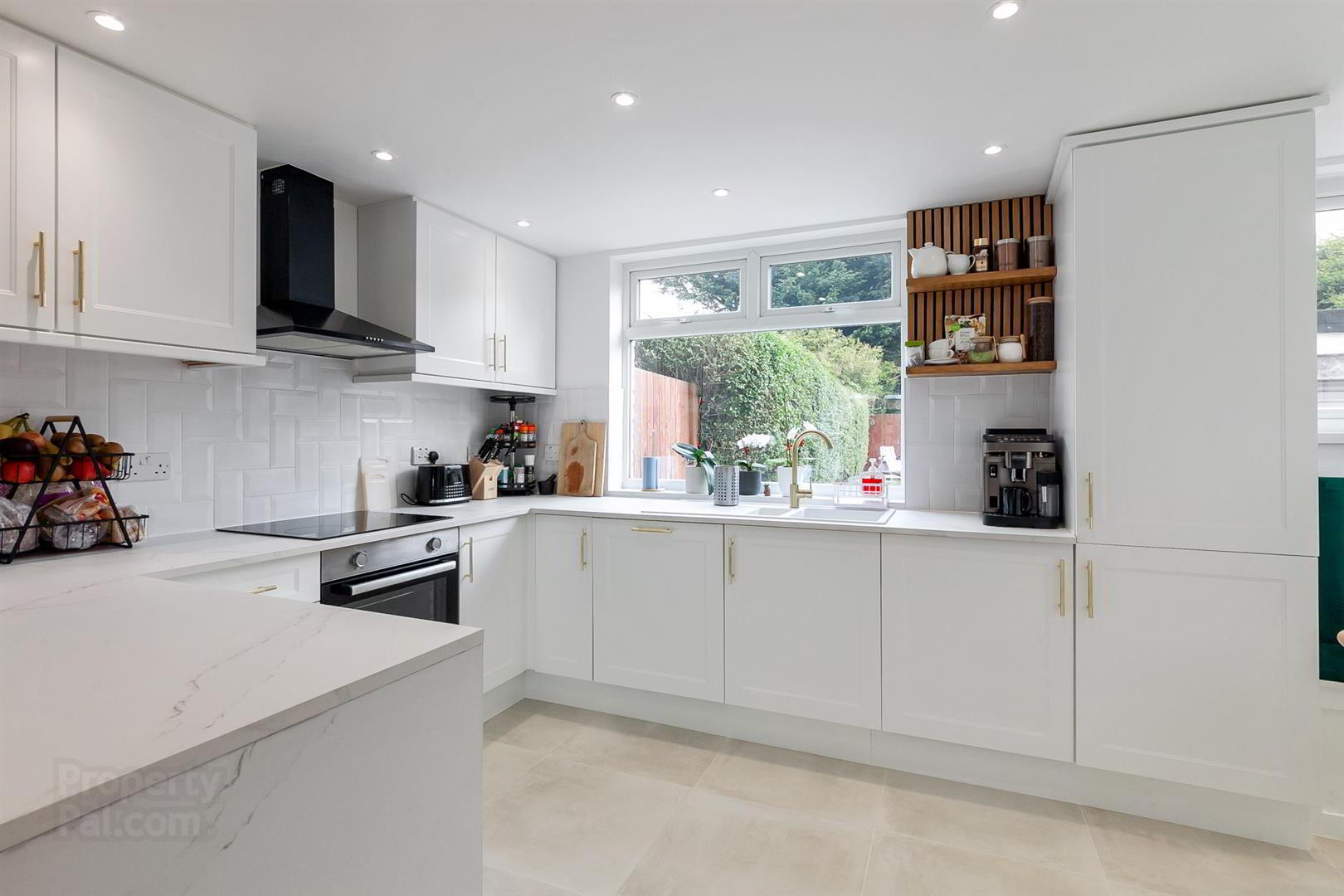 23 Harmin Crescent 8 of 26