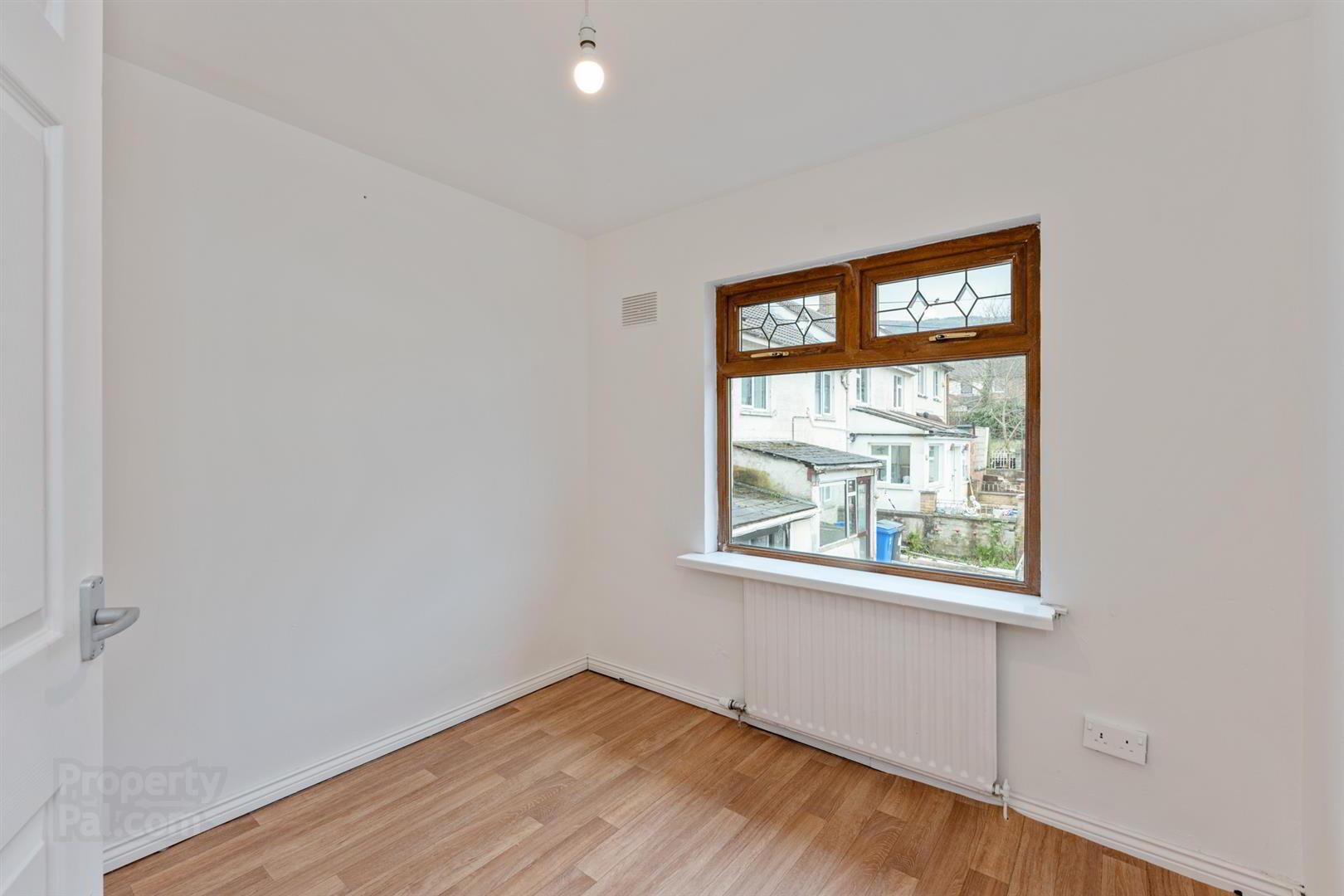21 Monagh Drive 15 of 28