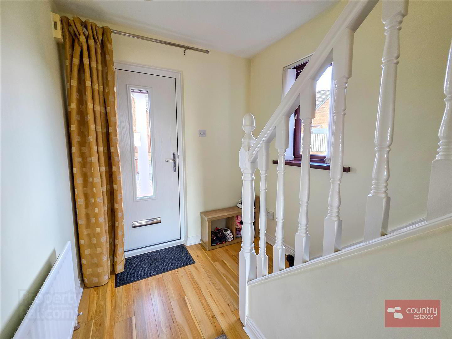 18 Blackthorn Road 5 of 28