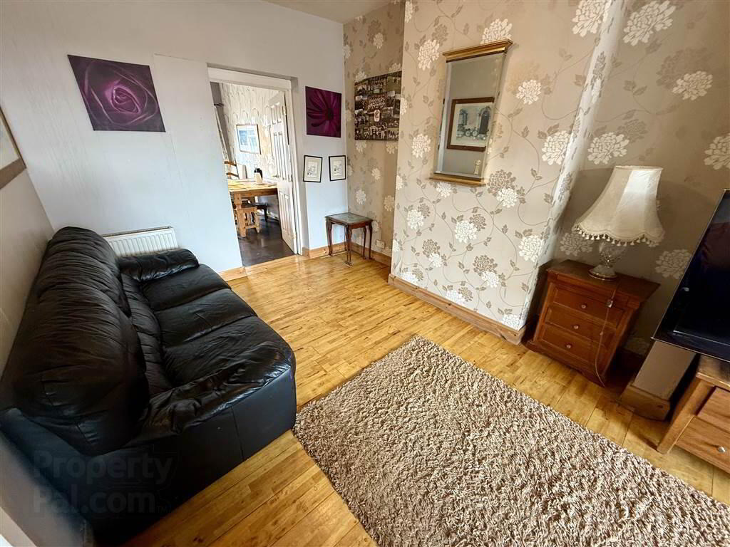 256 Castlereagh Road 4 of 15