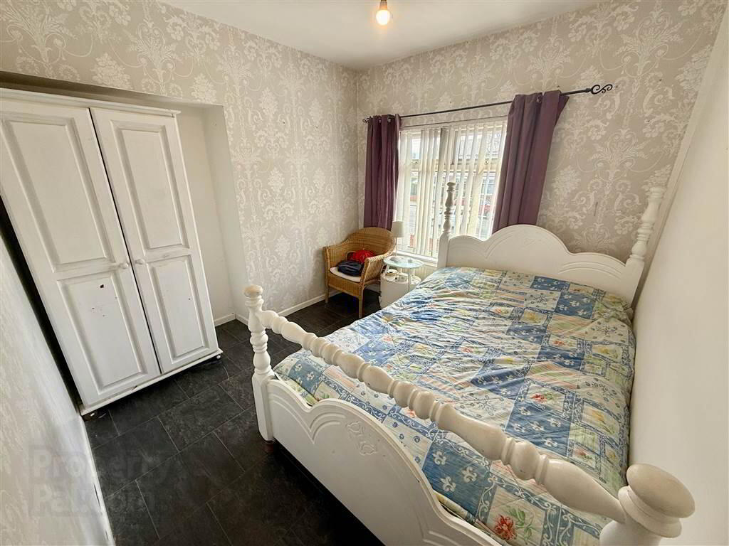 256 Castlereagh Road 10 of 15