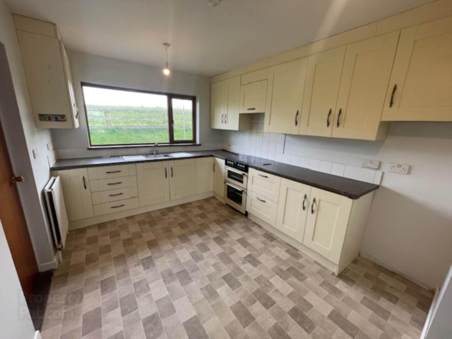 76 Madden Road 8 of 27