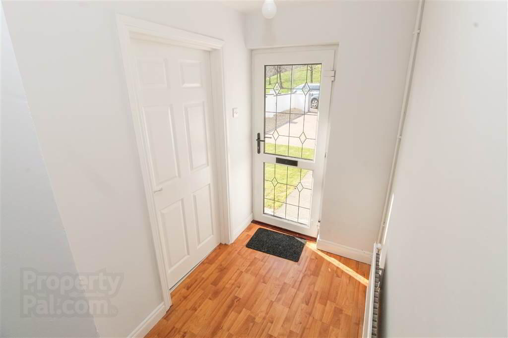 20 Ardmore Avenue 5 of 20